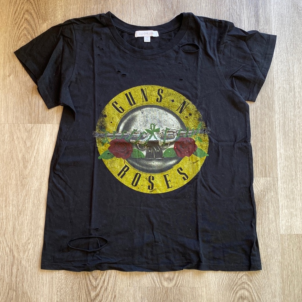 Distressed Daydreamer tee